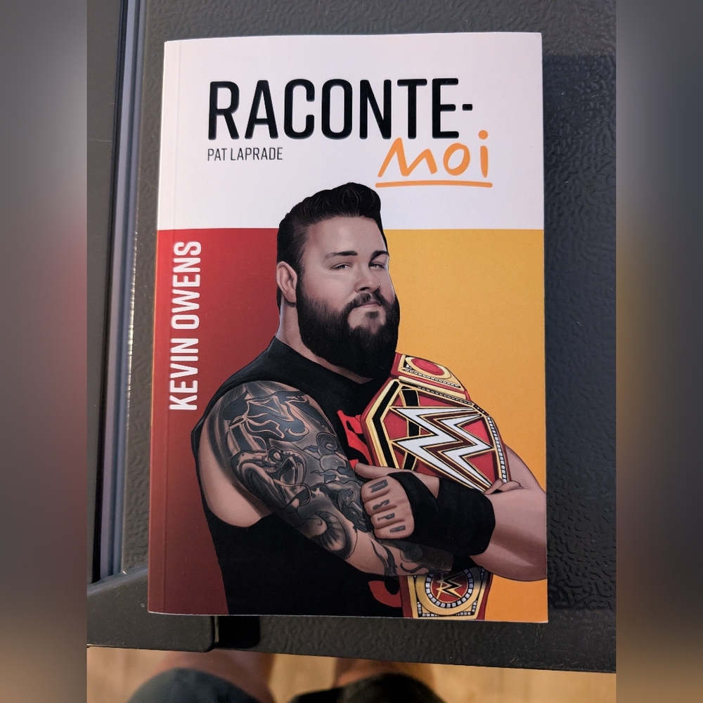 Kevin Owens Raconte-Moi Book